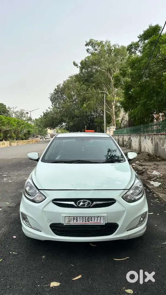 Hyundai Verna Crdi Sx 2012 Diesel Automatic