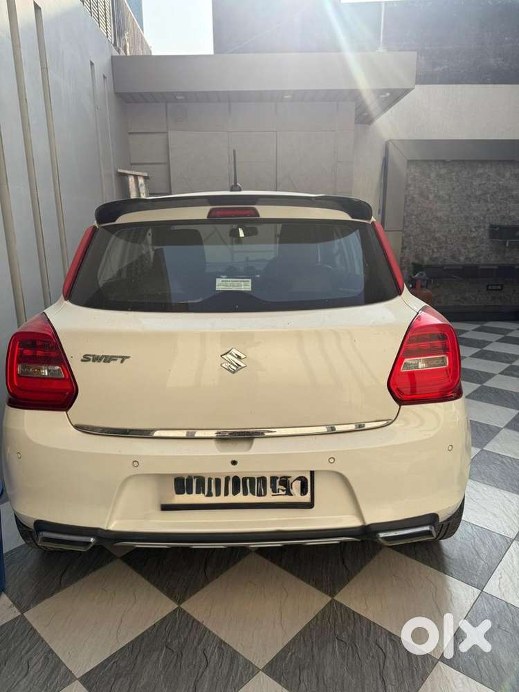 Swift 2023 Maruti Petrol