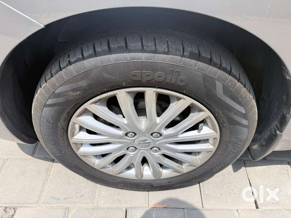 Maruti Suzuki Dzire Zxi Ags, 2021, Petrol