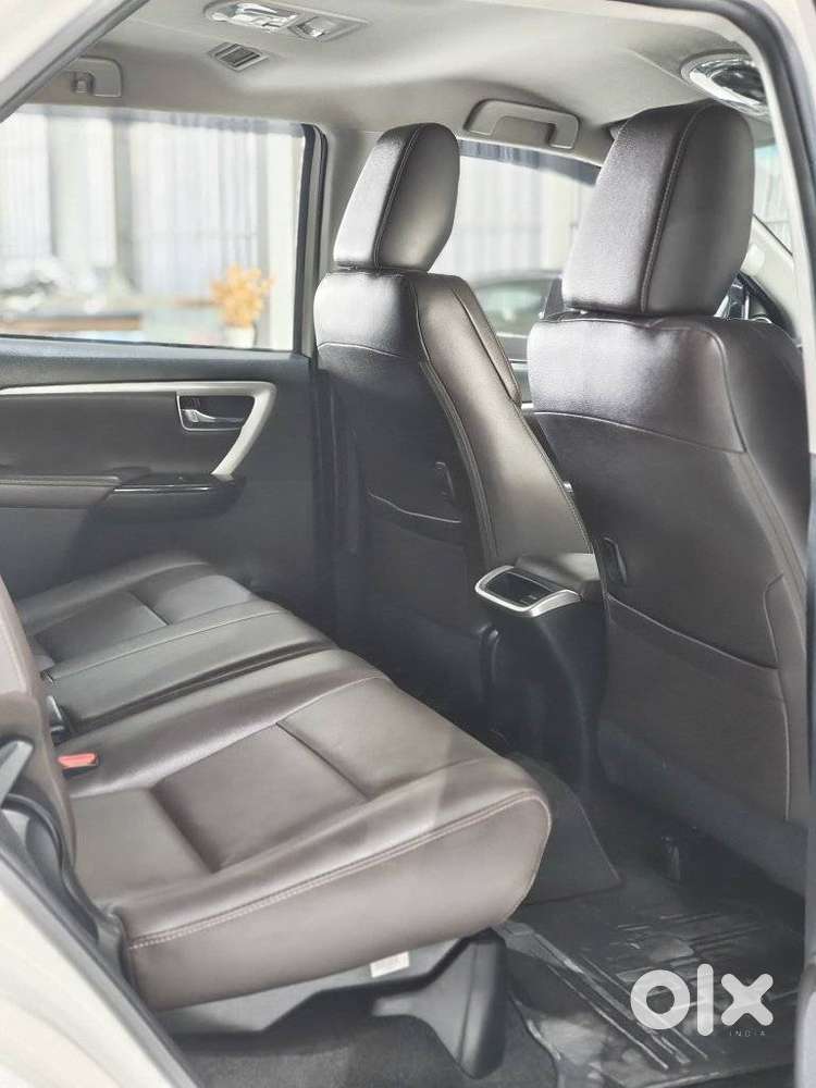 Toyota Fortuner 4x2 Mt 2.8 Diesel, 2020, Diesel