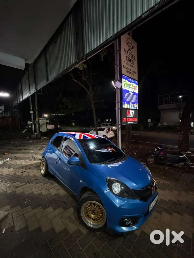 Honda Brio  2012