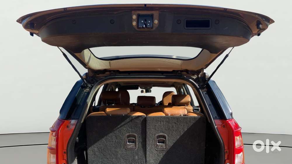 Mahindra Xuv500 W9 At 1.99, 2019, Diesel