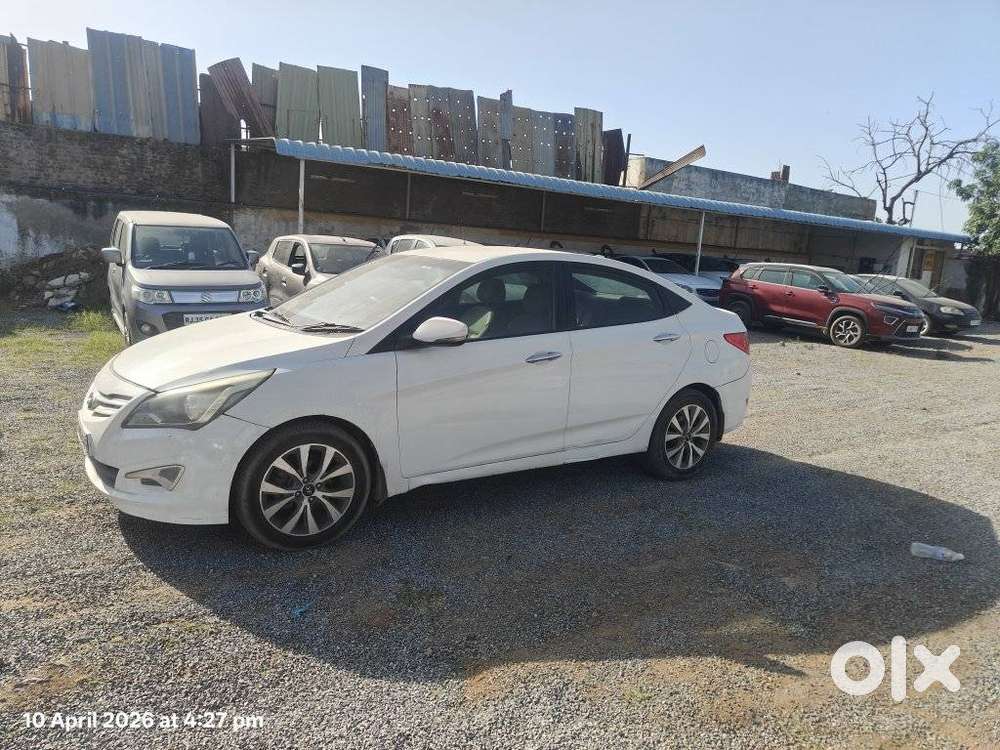 Hyundai Verna Crdi 1.6 At Ex, 2016, Diesel