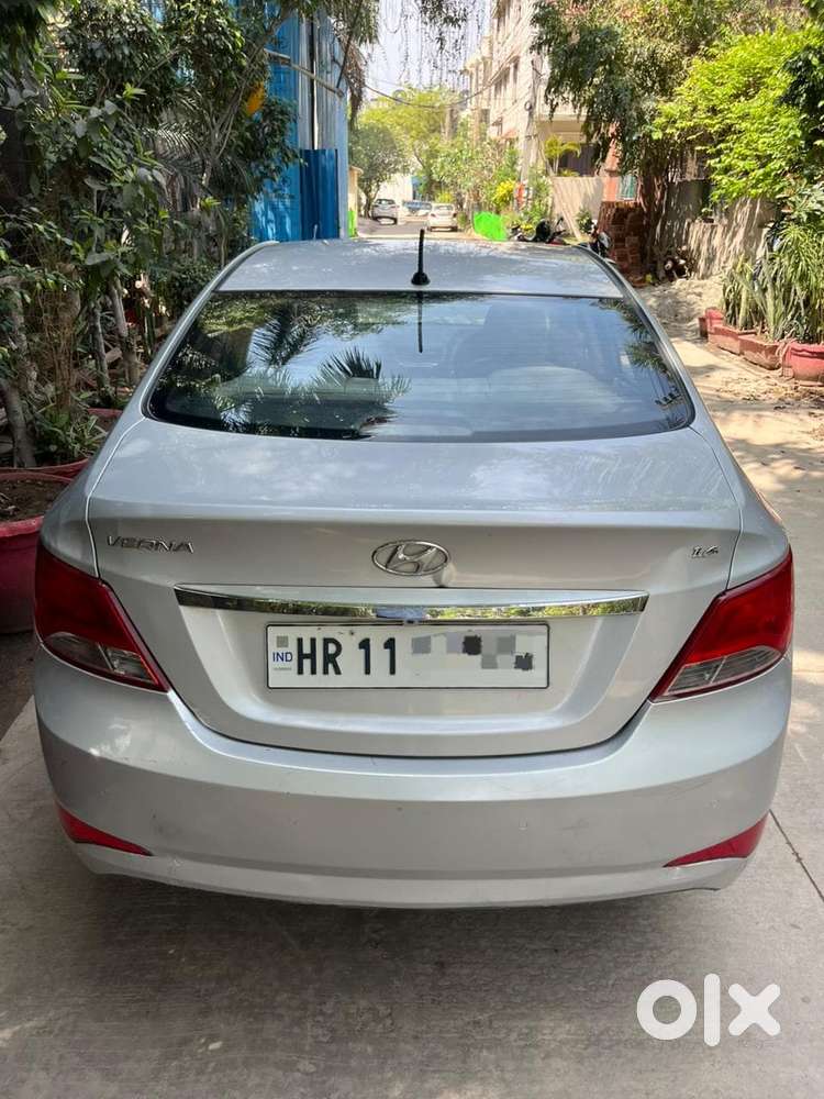 Hyundai Verna 1.6 S (o) Vtvt, 2015, Petrol