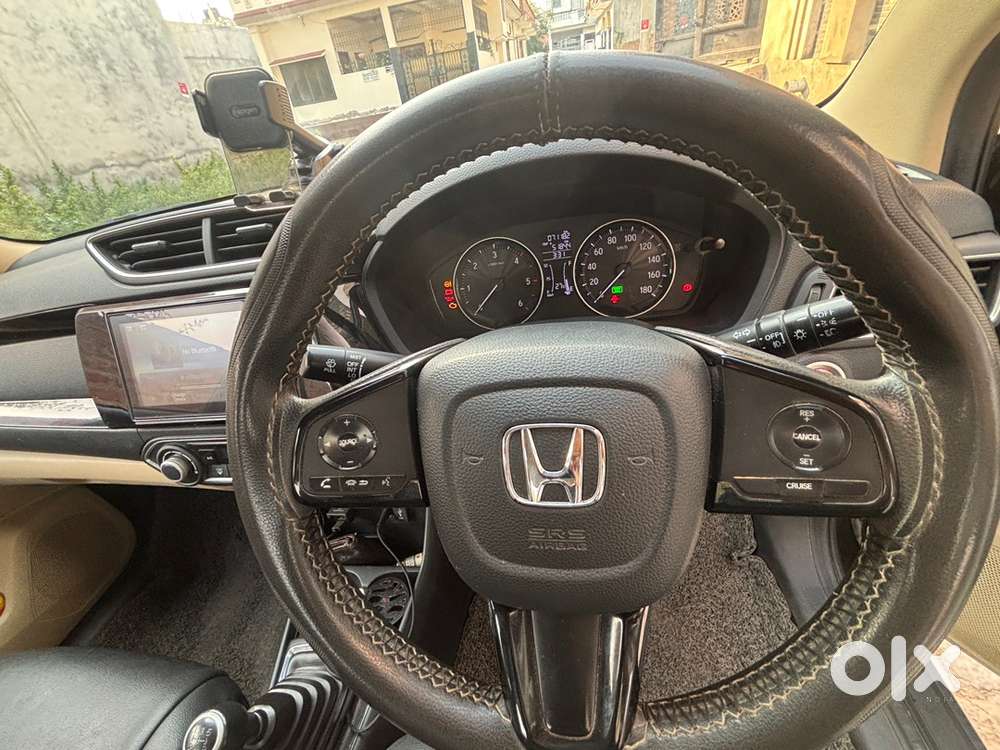 Top Model Amaze With Excellent Mileage