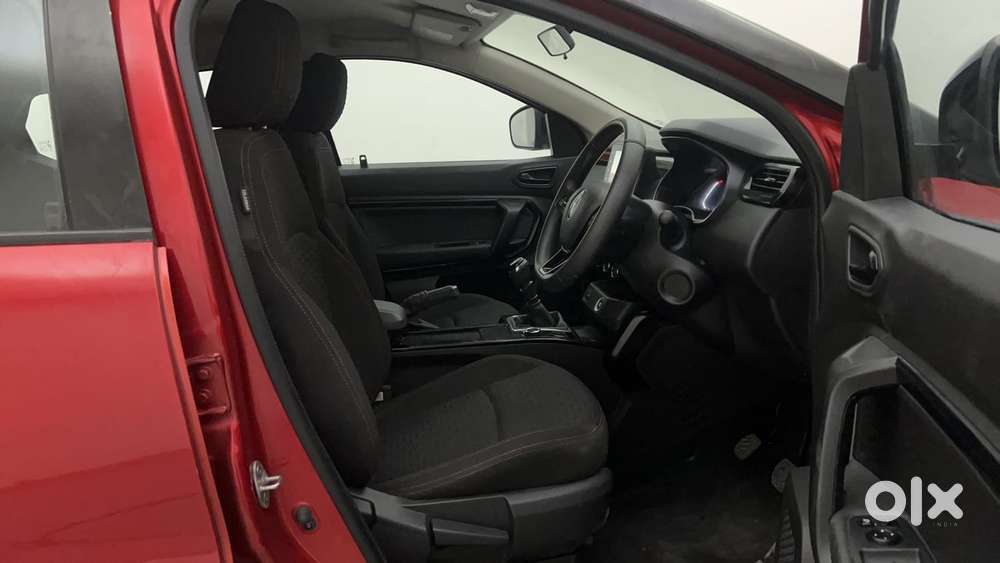 Renault Kiger Rxz, 2023, Petrol