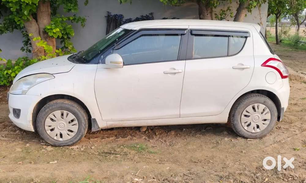 Maruti Swift 2012
