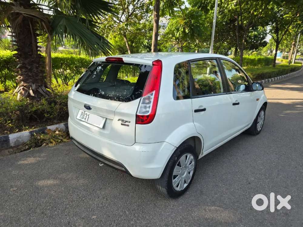 Ford Figo Diesel 2013 White 1st Owner Pb Number