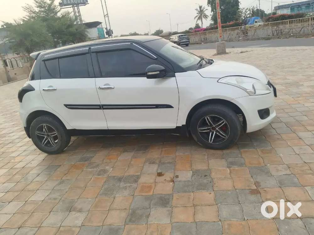 Maruti Suzuki Swift 2013