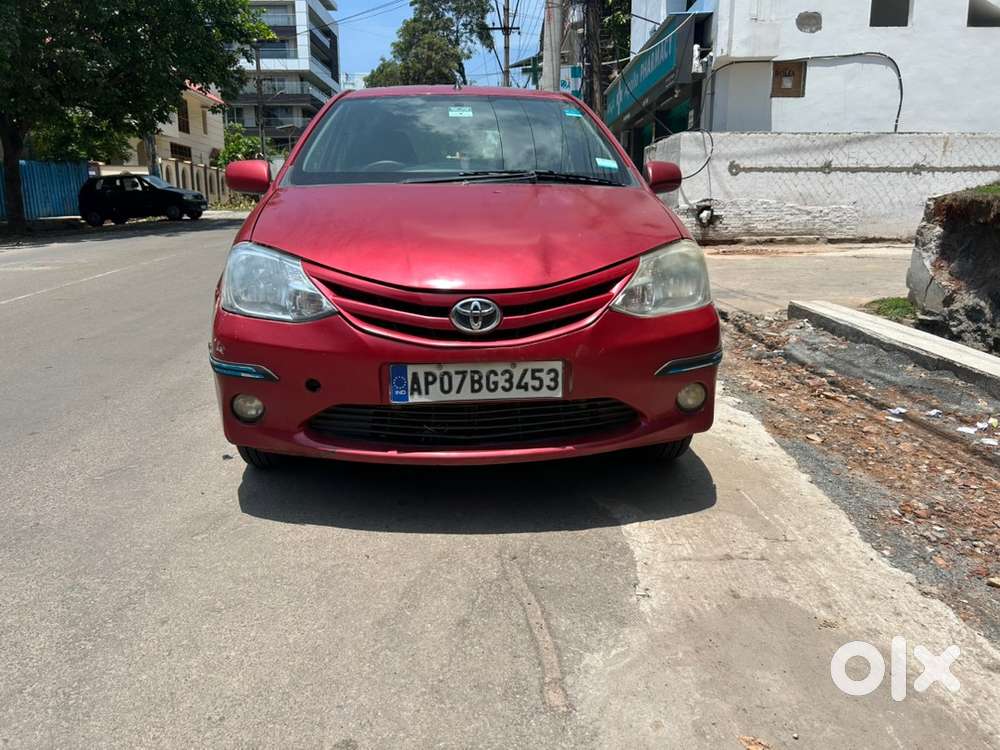 Toyota Etios Liva 2011