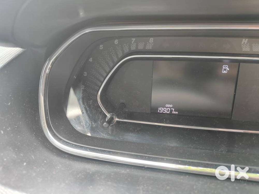 Tata Tiago 1.2 Revotron Xza Plus Amt, 2023, Petrol