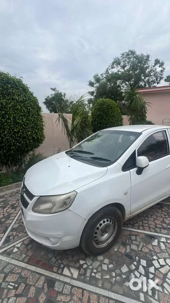 Chevrolet Sail Base 2015