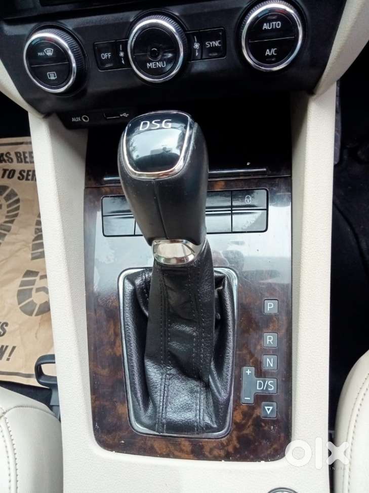 Skoda Octavia 1.8 Tsi Style Plus At, 2016, Petrol