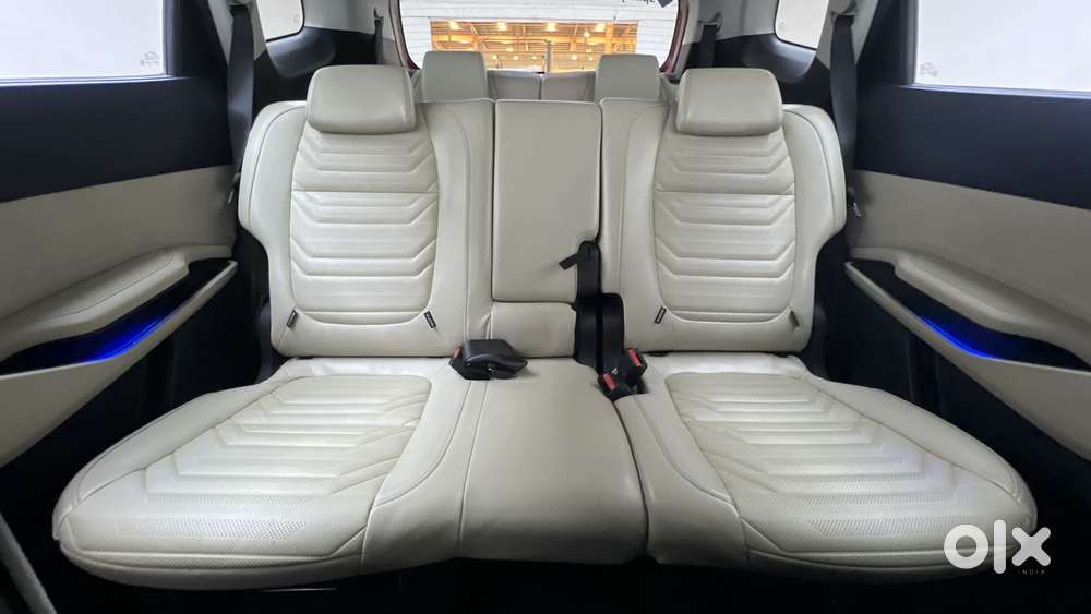 Kia Carens 1.4 Luxury Plus 6 Str, 2022, Petrol