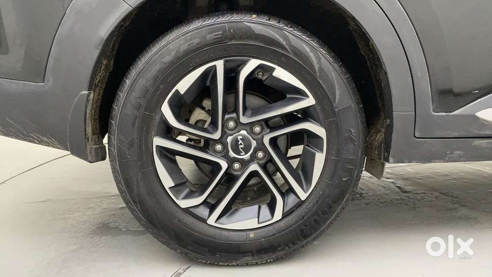 Kia Carens 1.5 Luxury Plus Diesel At 7 Str, 2022, Diesel