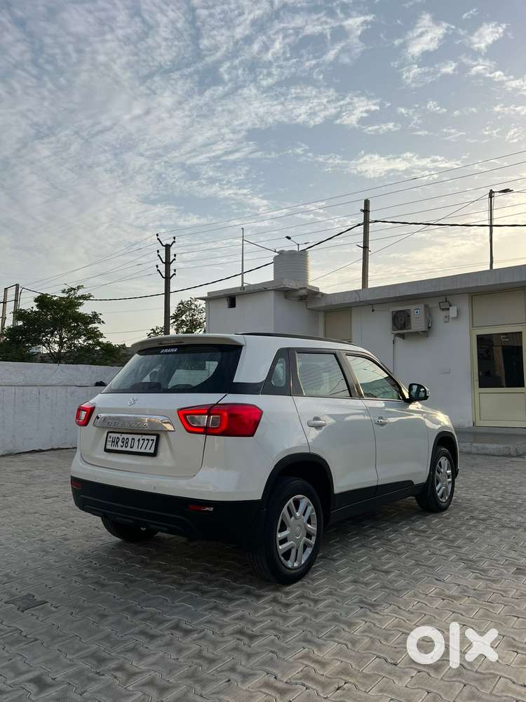 Maruti Suzuki Brezza 1.5 Vxi Smart Hybrid, 2022, Petrol