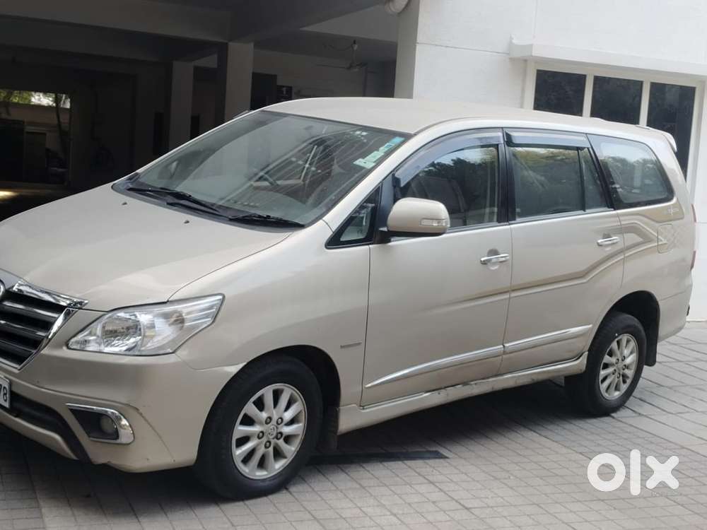 Toyota Innova 2.5 Z Diesel 7 Seater, 2014, Diesel
