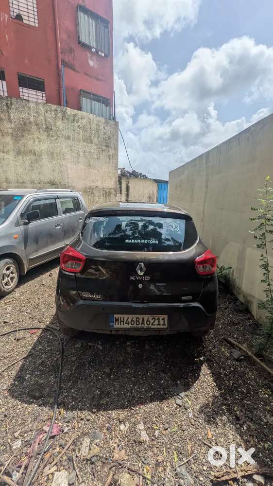 Renault Kwid Rxt Automatic Petrol 2017