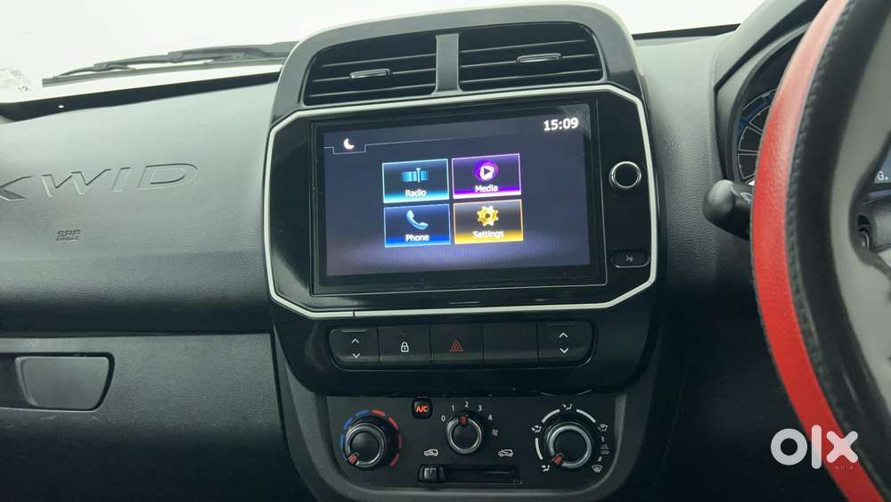 Renault Kwid 1.0 Climber (o) Dual Tone, 2023, Petrol