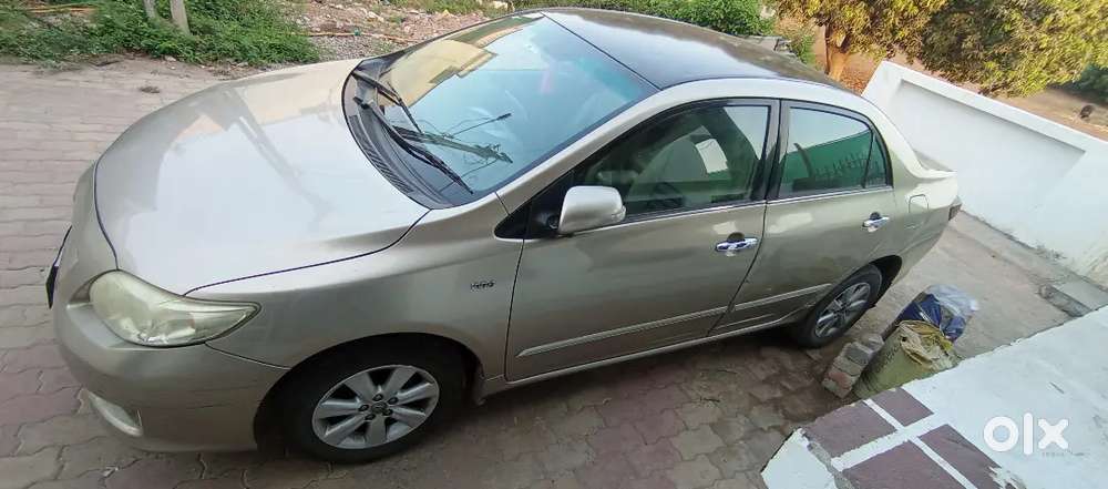 Toyota Corolla Altis 2009 Cng & Hybrids 200000 Km Driven