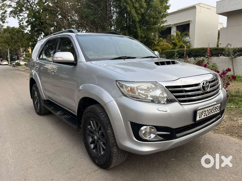 Toyota Fortuner 2011-2016 4x2 Manual, 2015, Diesel