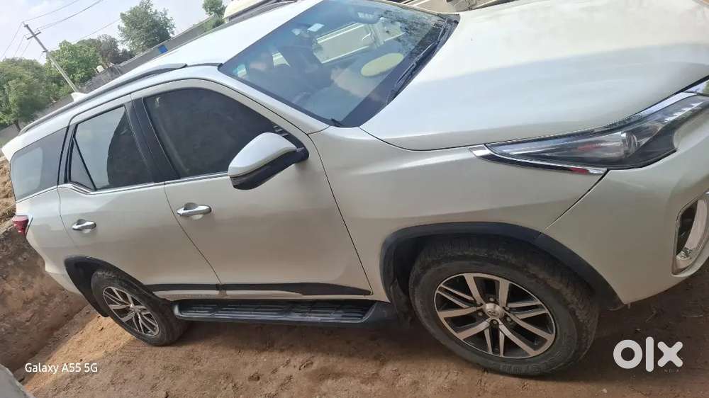 Toyota Fortuner 2019 Diesel 163000 Km Driven