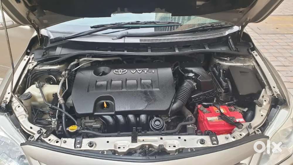 Toyota Corolla Altis 2013