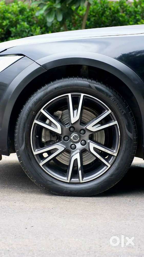 Volvo V90 Cross Country D5 Inscription, 2018, Diesel