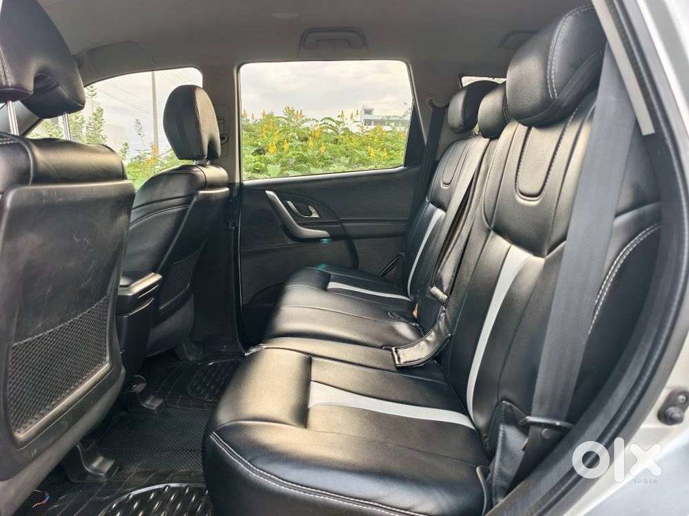 Mahindra Xuv500 W7, 2020, Diesel