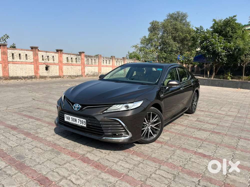Toyota Camry Hybrid, 2024, Petrol