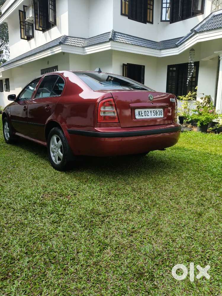 Skoda Octavia Elegance 2006 Diesel 300000 Km Driven