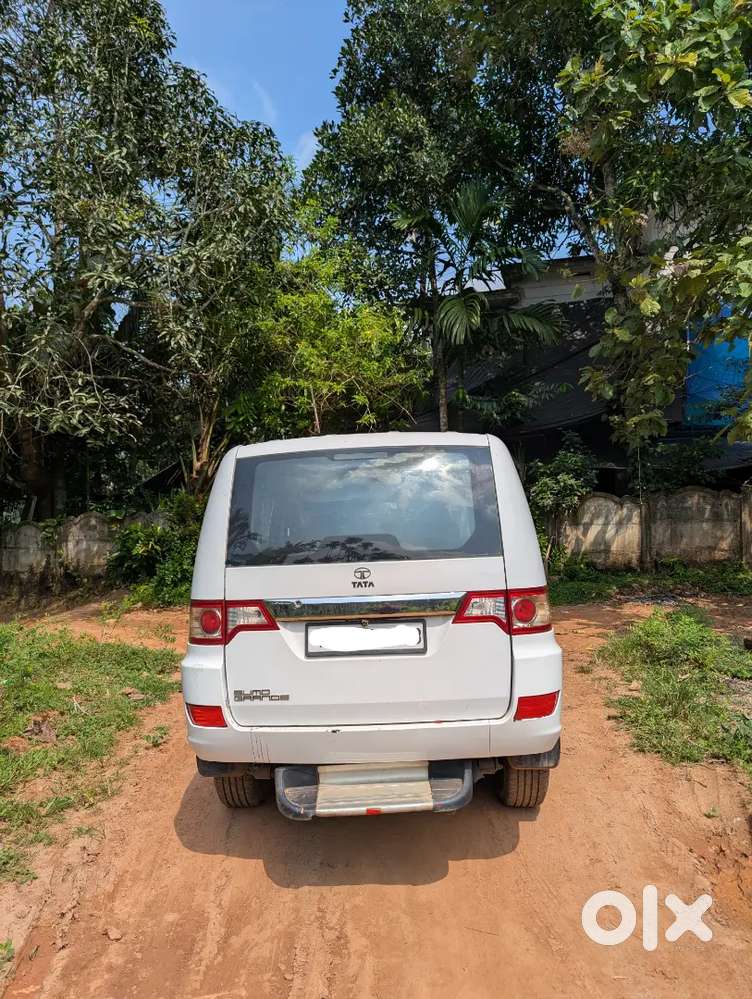 Tata Sumo Grande Lx 2009
