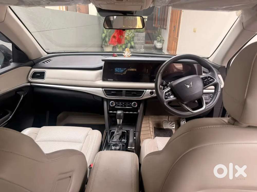 Mahindra Xuv700 2023 Diesel Excellent Condition