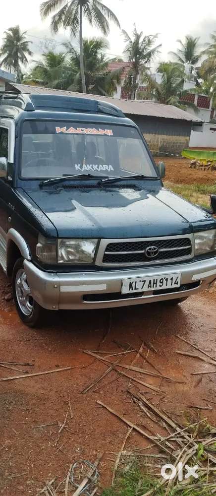 Toyota Qualis Diesel 2002