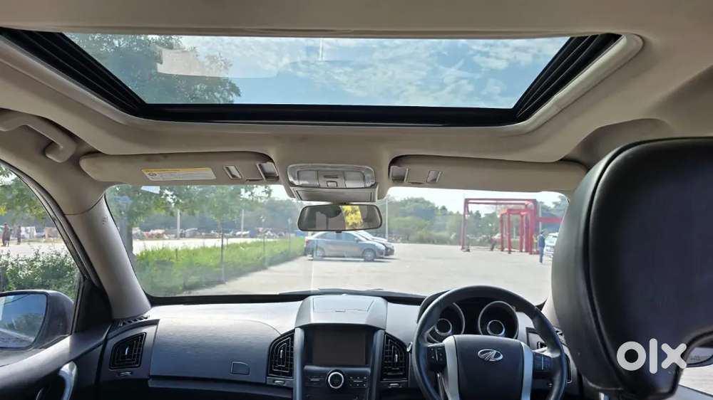 Mahindra Xuv500 2018 Diesel 78000 Km Driven, Zero Strach,