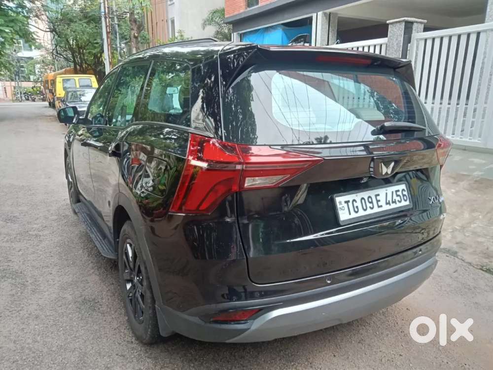 Mahindra Xuv700 2.2 Ax 7 Diesel Mt Luxury Pack Str, 2025, Diesel