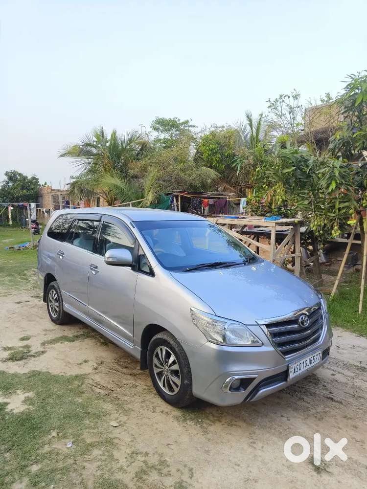 Toyota Innova 2016 Diesel Well Maintained