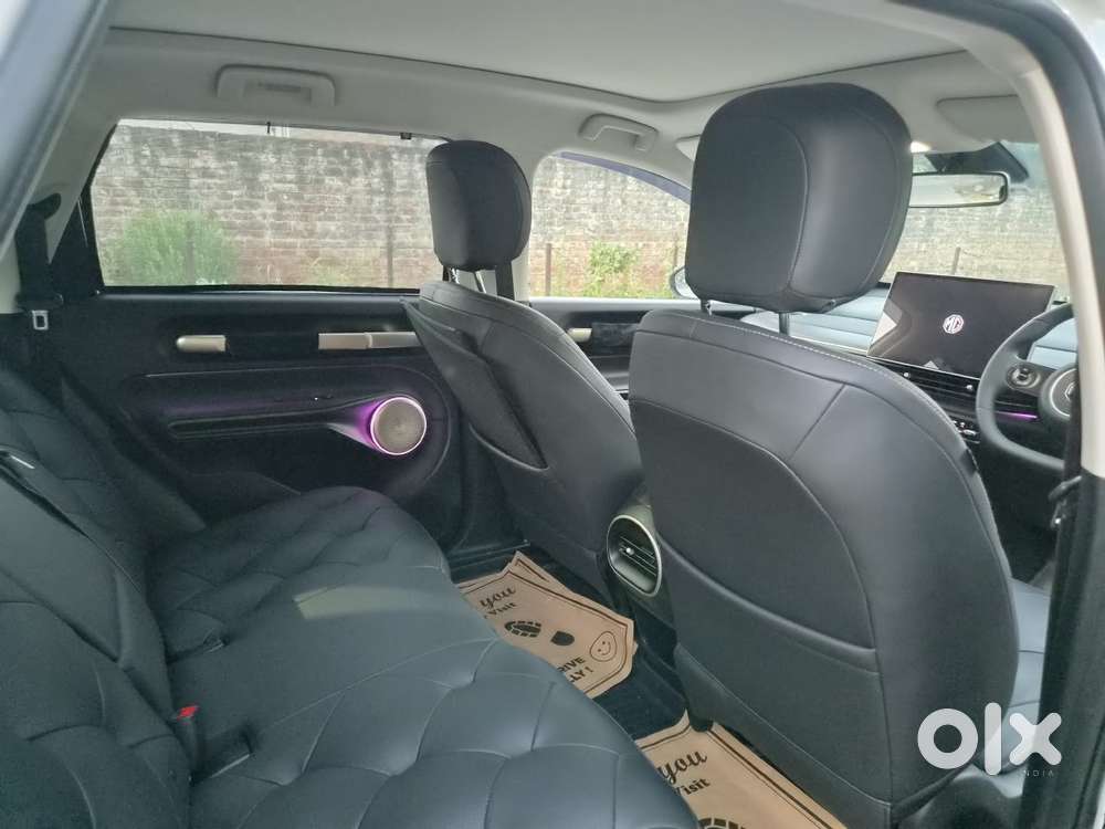 Mg Windsor Ev Essence, 2025, Electric