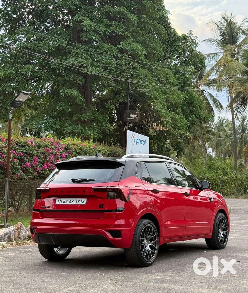 Skoda Kushaq 1.0 Tsi Style At (6 Airbags), 2021, Petrol