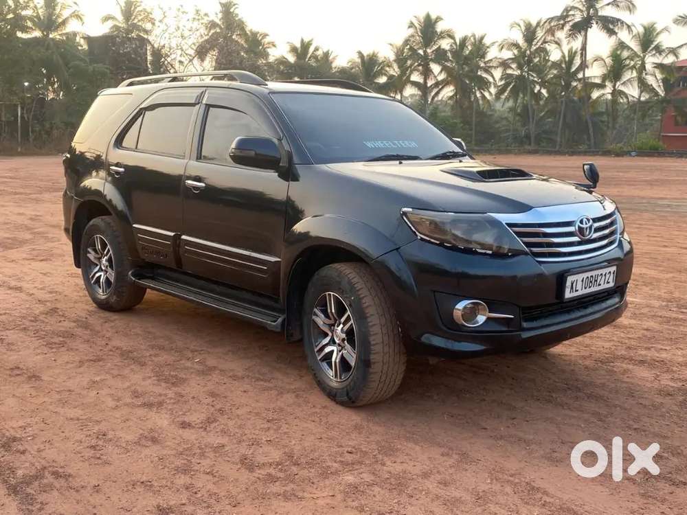 Toyota Fortuner Legender 2011