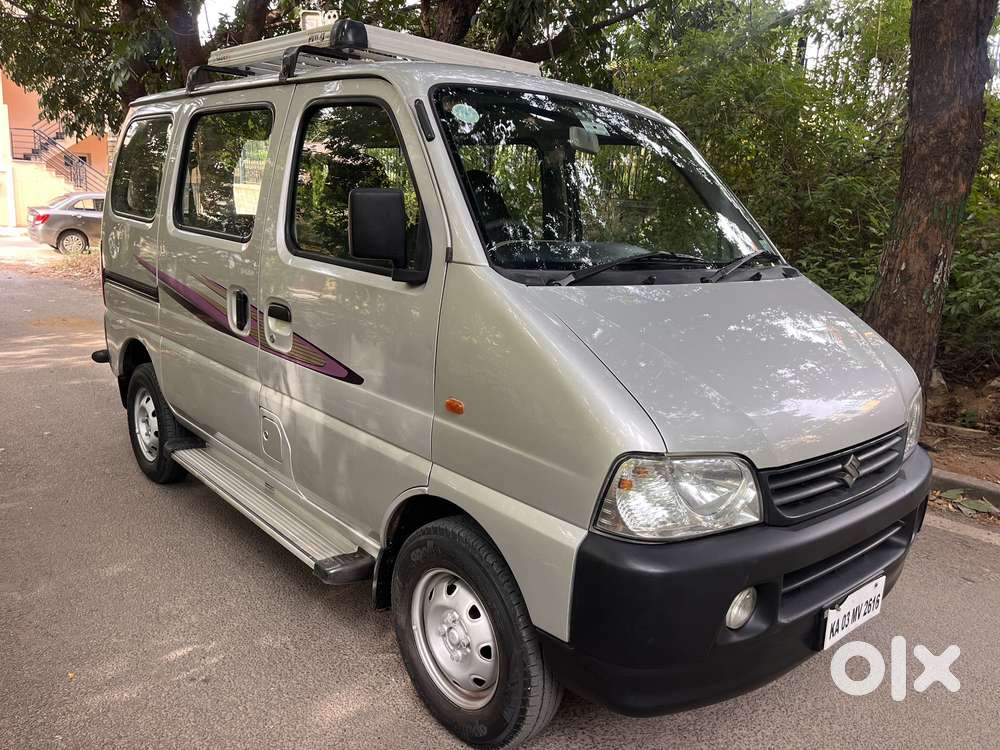 Maruti Suzuki Eeco 5 STR AC (O), 2015, Petrol