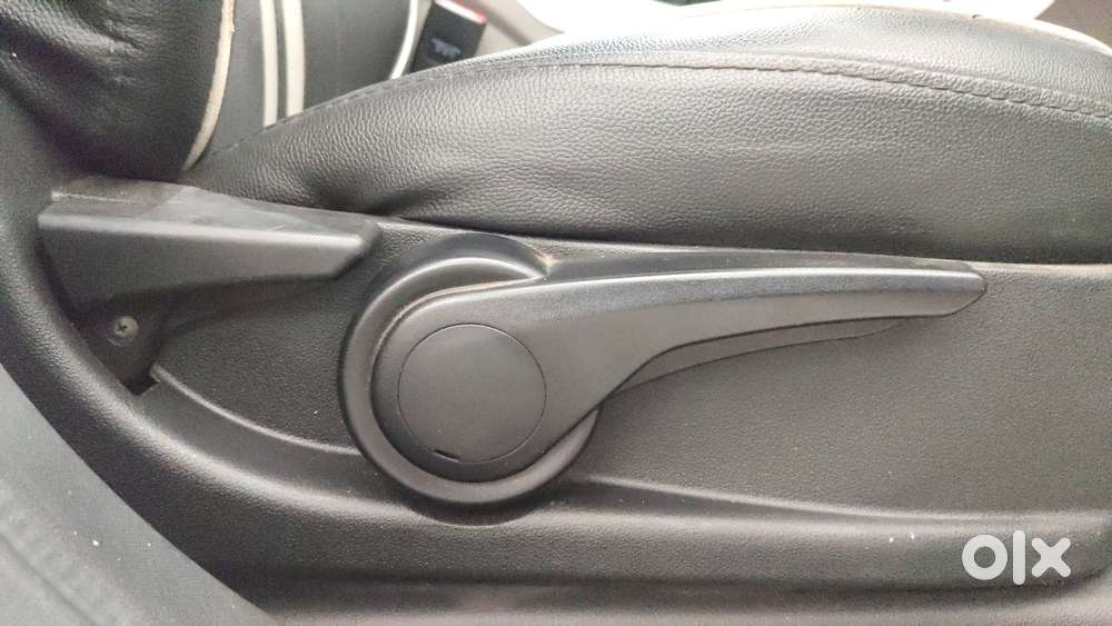 Tata Nexon 1.2 Revotron Xz Plus, 2018, Petrol