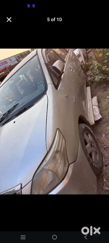 Toyota Innova 2005 Diesel 217000 Km Driven