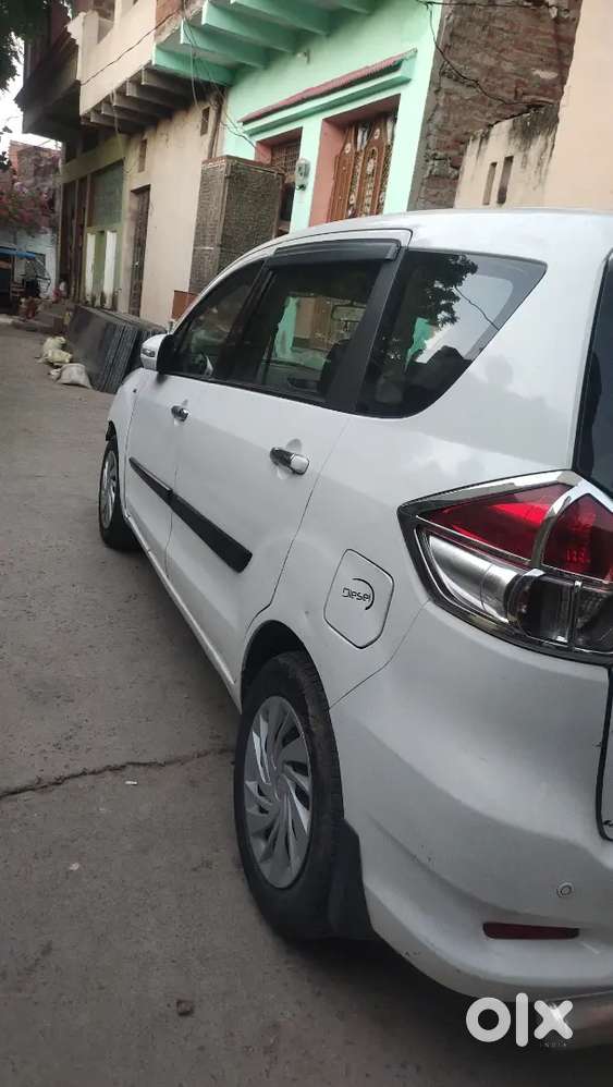 Maruti Suzuki Ertiga Vdi 2016