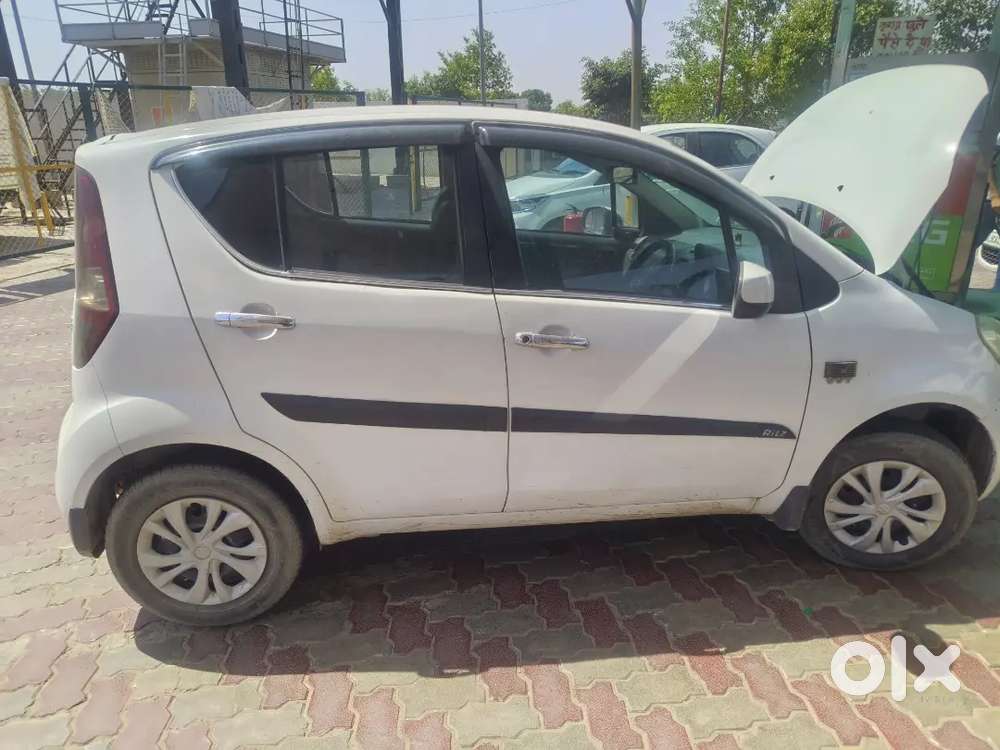 Maruti Suzuki Ritz 2016 Cng & Hybrids 118000 Km Driven
