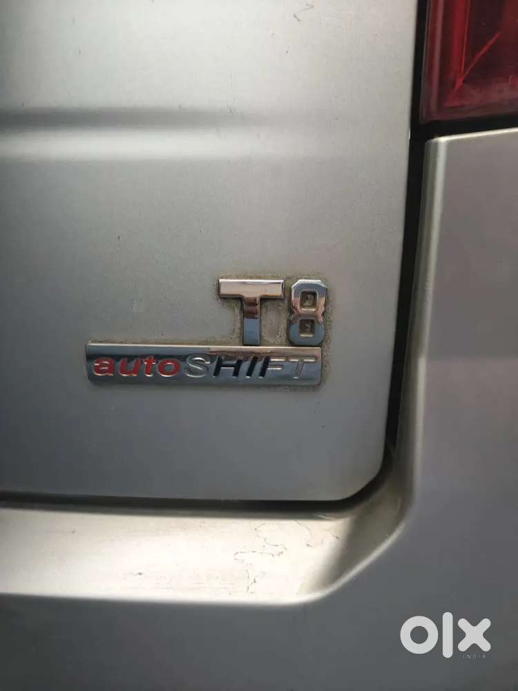 Mahindra Tuv 300 2017