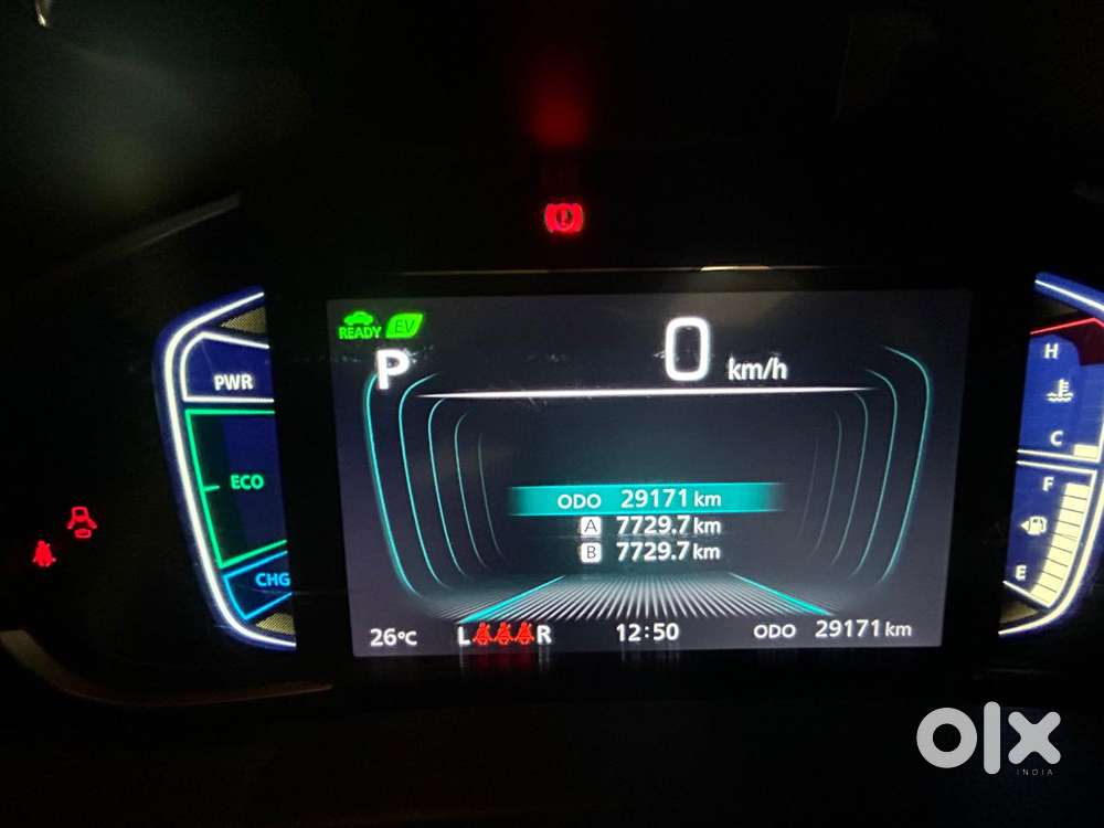 Toyota Urban Cruiser Hyryder V Hybrid Aero Edition, 2025, Petrol