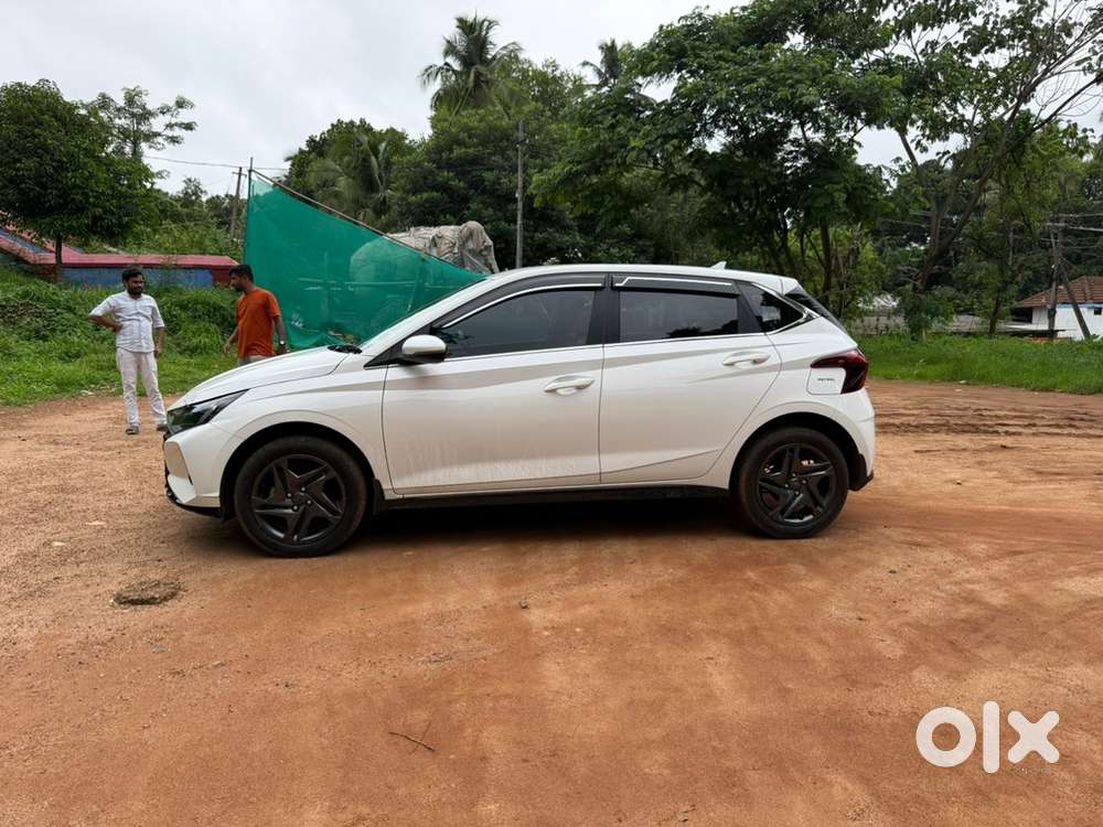 Hyundai I20 2023 Petrol 25500 Km Driven