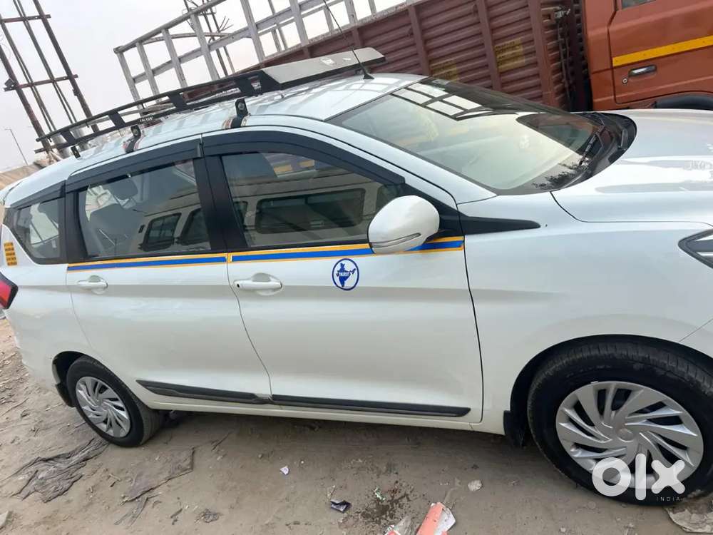 Ertiga 2024 Cng & Hybrids 60000 Km Driven Taxi Life Time Tax