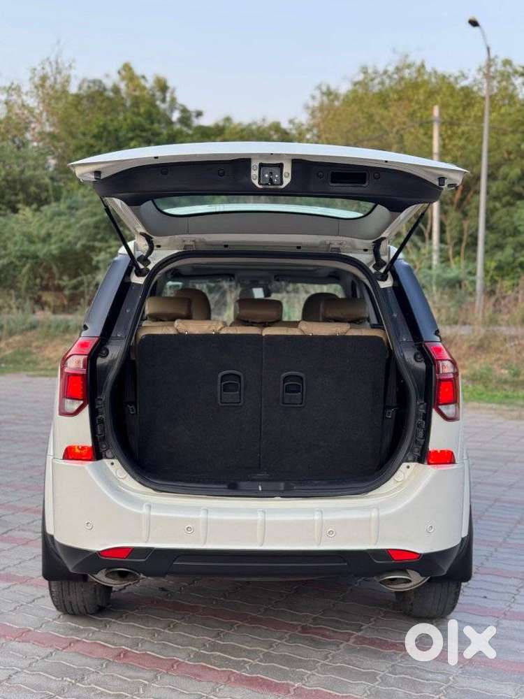Mahindra Xuv500 W9 1.99, 2020, Diesel
